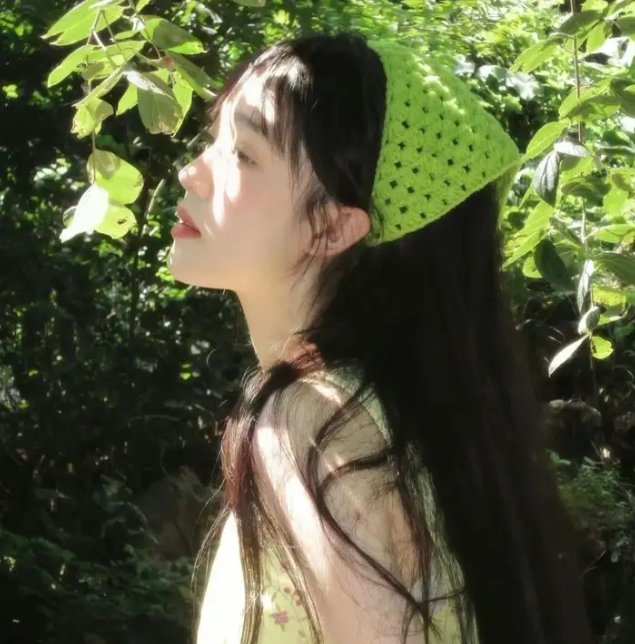 蜜桃女孩